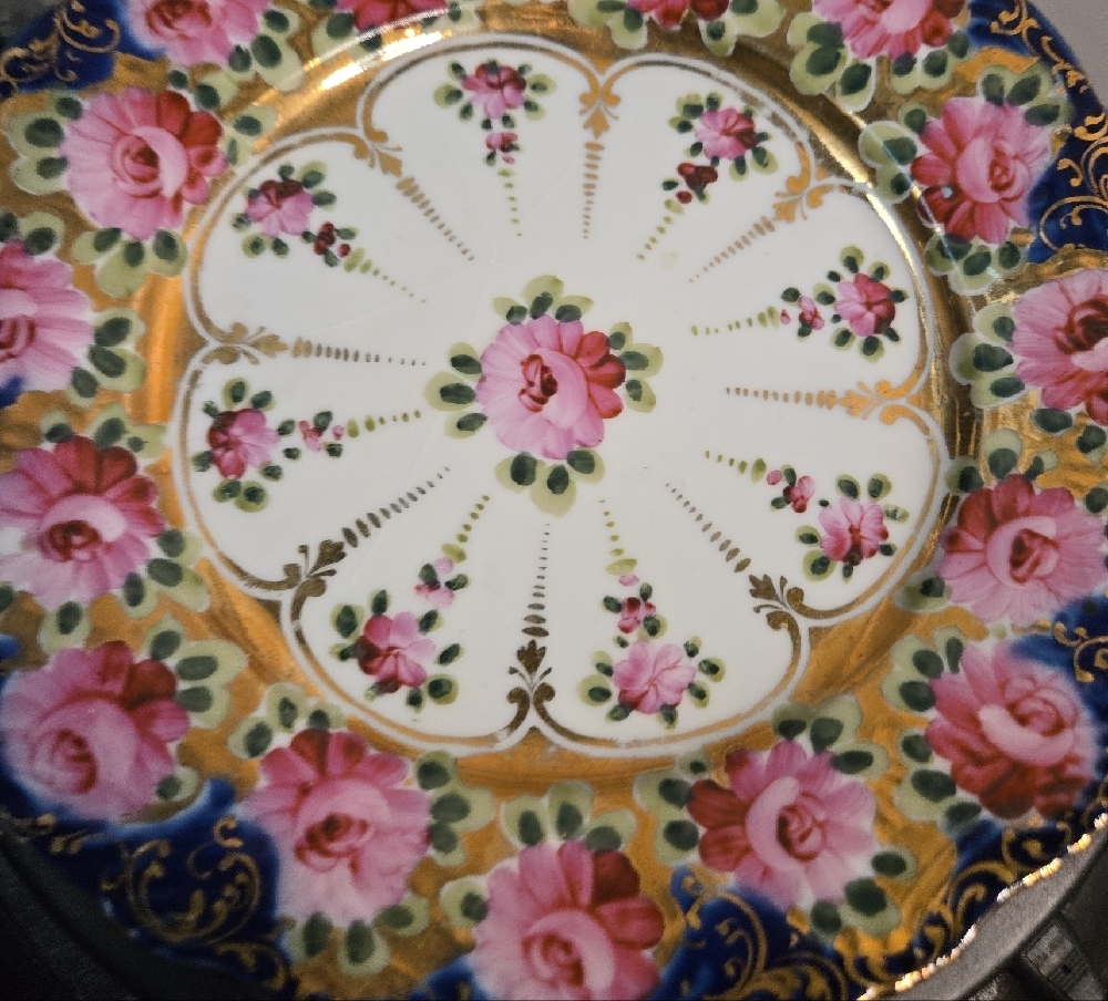 Japanese Antique Floral Decorative Blue And White Plate with Gold Accents - Picture 3 of 8